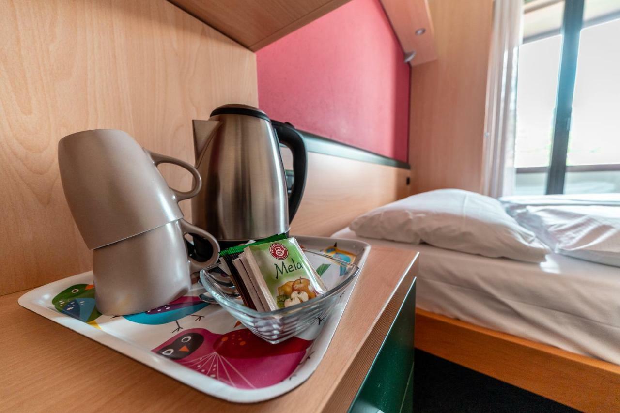 Hotel Bungalows Europa ドマーゾ エクステリア 写真